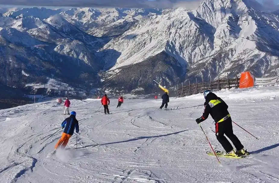 ❄️ SKI OPENING SESTRIERE 2026 — NEVE, MUSICA E DIVERTIMENT! 