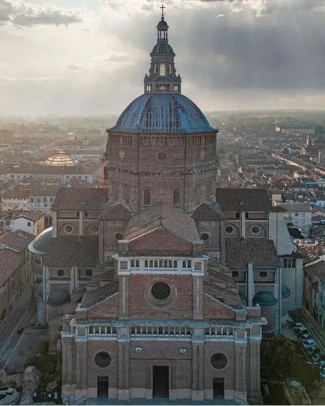 Visita della Cattedrale di Pavia e della sua Cripta