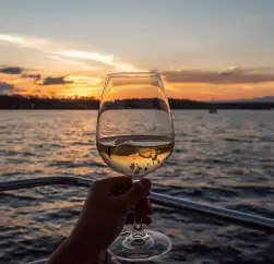 BOAT EXPERIENCE: snorkeling e aperitivo al tramonto