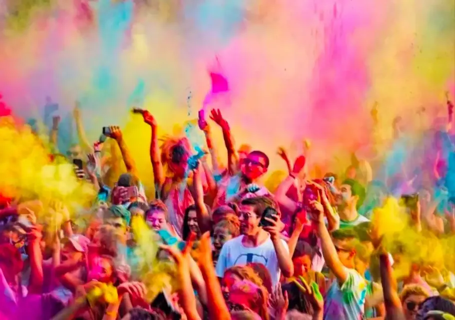 Happy Holi : la fête des couleurs 🥳