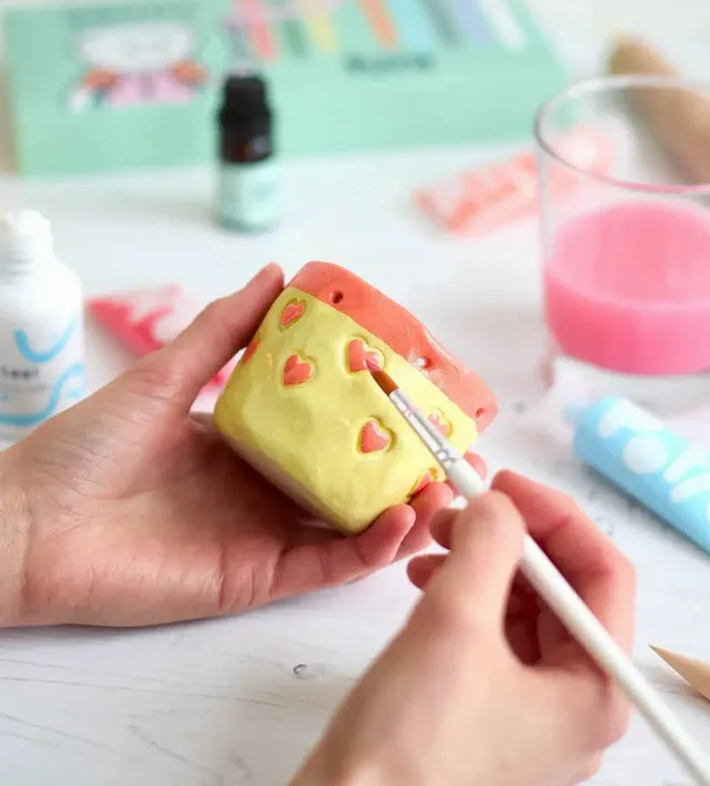 🌸Ceramica creativa: decora il tuo pezzo unico!