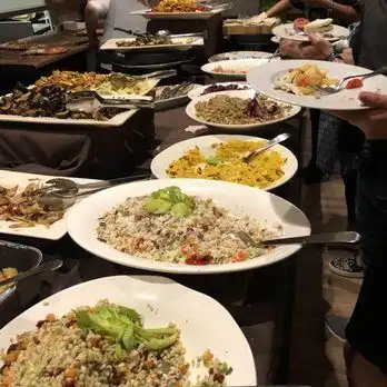 Social Table - Apericena con buffet 