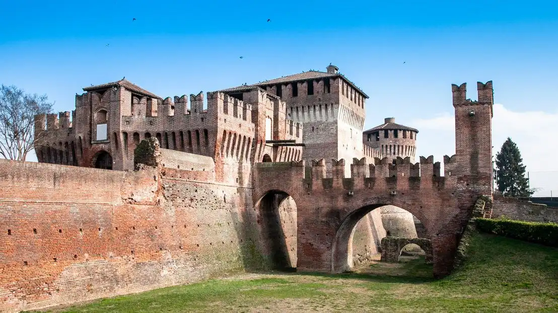 Visita guidata alla Rocca e all'antico borgo di Soncino
