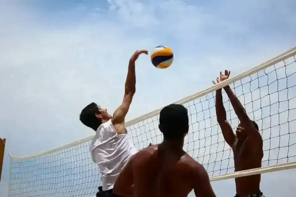 Beach Volley & Improvvisazione Teatrale