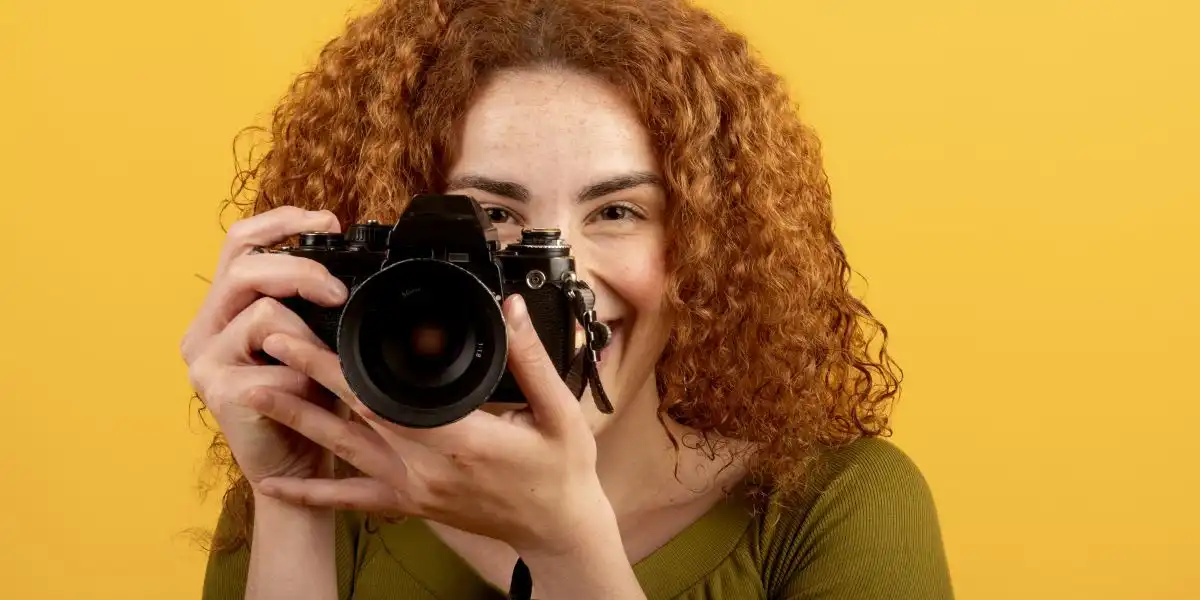 Corso di fotografia base, in aula e online