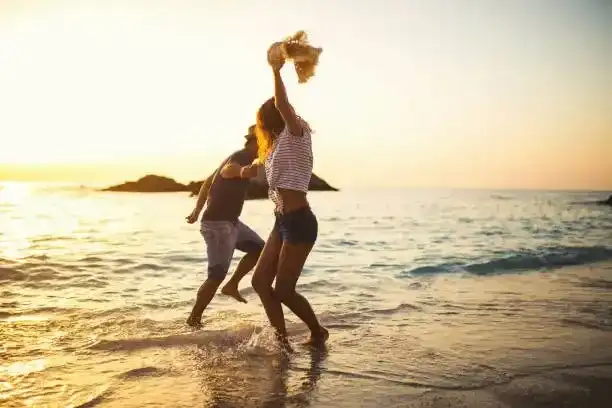 Giornata al mare al ritmo di salsa e bachata