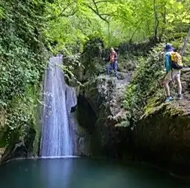 Trekking pozze del diavolo, Eremo di S. Michele e aperitivo