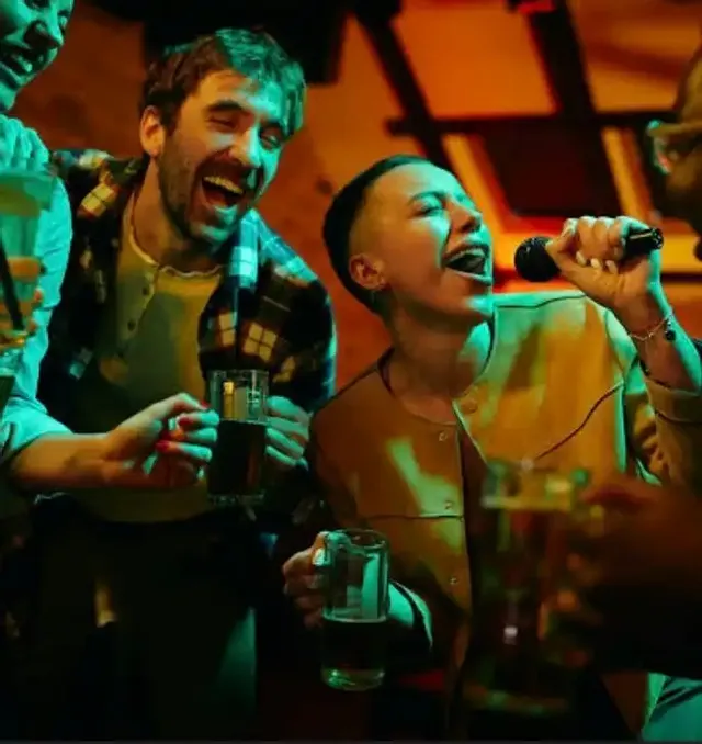 🍕🎶 Giro Pizza & Karaoke Night – Canta, Mangia, Socializza!