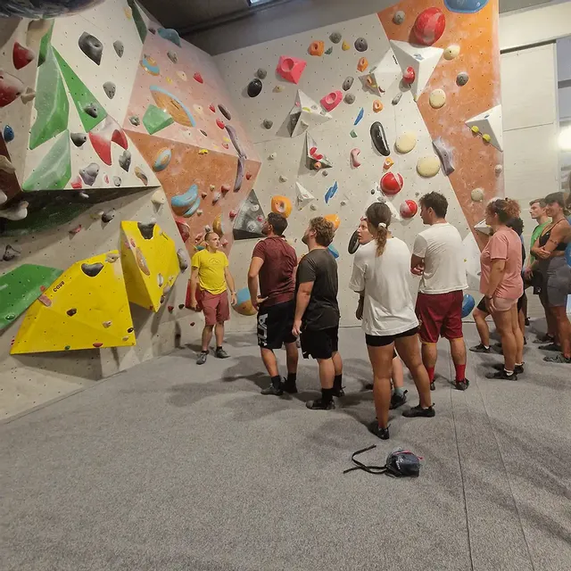 Arrampicata Indoor & Aperitivo