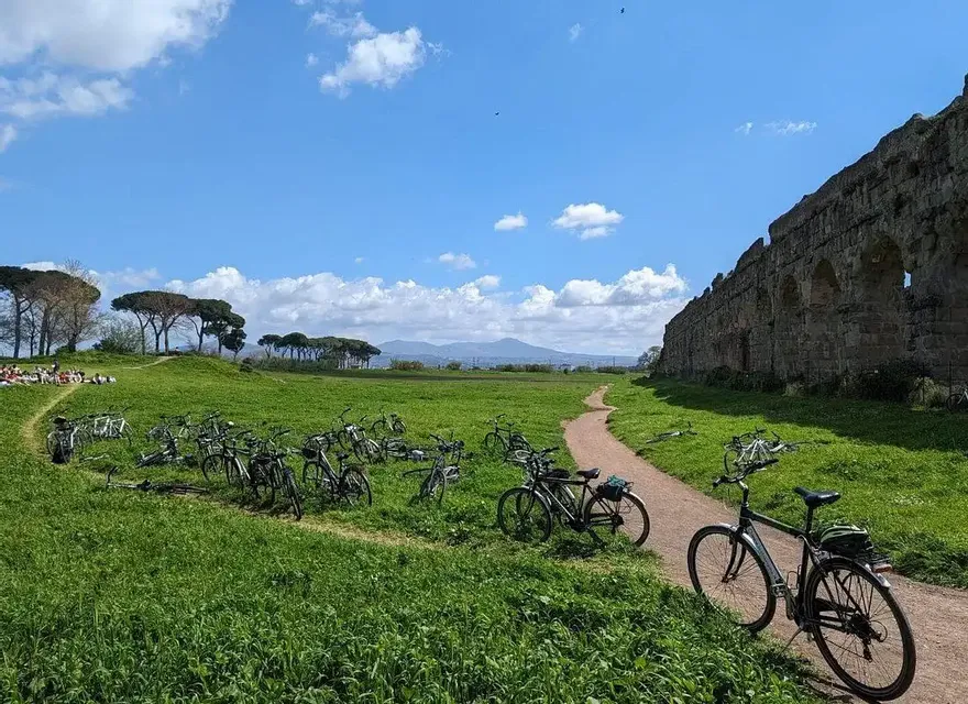 Bike Tour - Roma tra storia e natura 🌅