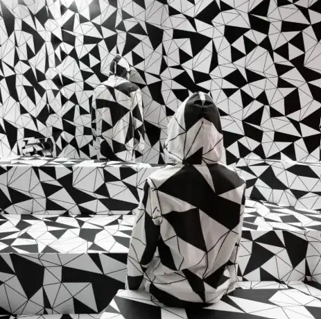 Paradox Museum - OUBLIE LE RÉEL