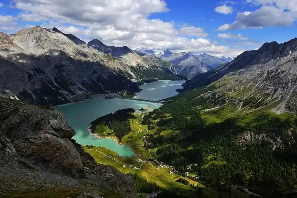 Trekking verso i laghi di Cancano