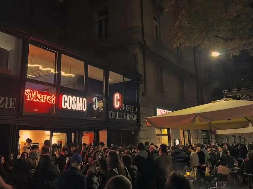 Cosmo Block fest: dinner, karaoke e djset