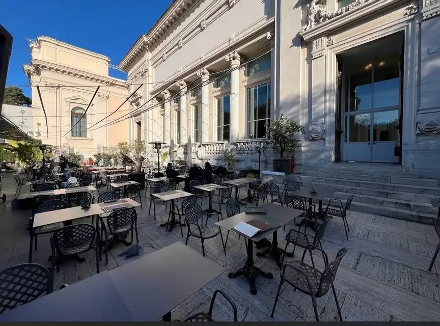 Aperitivo al Caffe' delle Arti