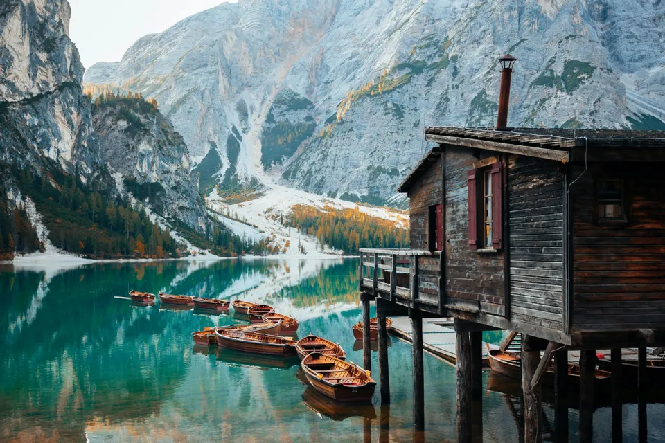 Lago di Braies e lo spettacolo delle Dolomiti