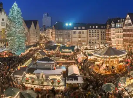 CHRISTMAS TOUR: TRA VICOLI E LUMINARIE 