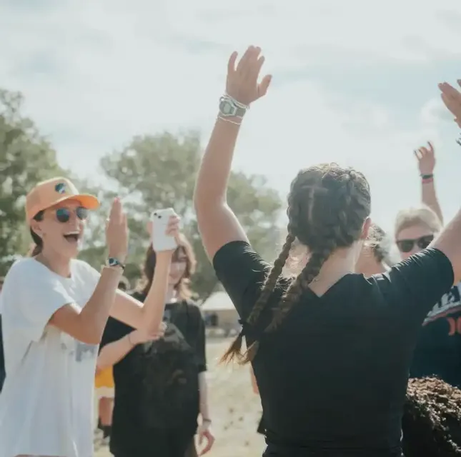 Outdoor Games: play, compete and win!