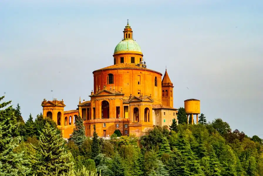 Camminata a San Luca & Nuove Connessioni