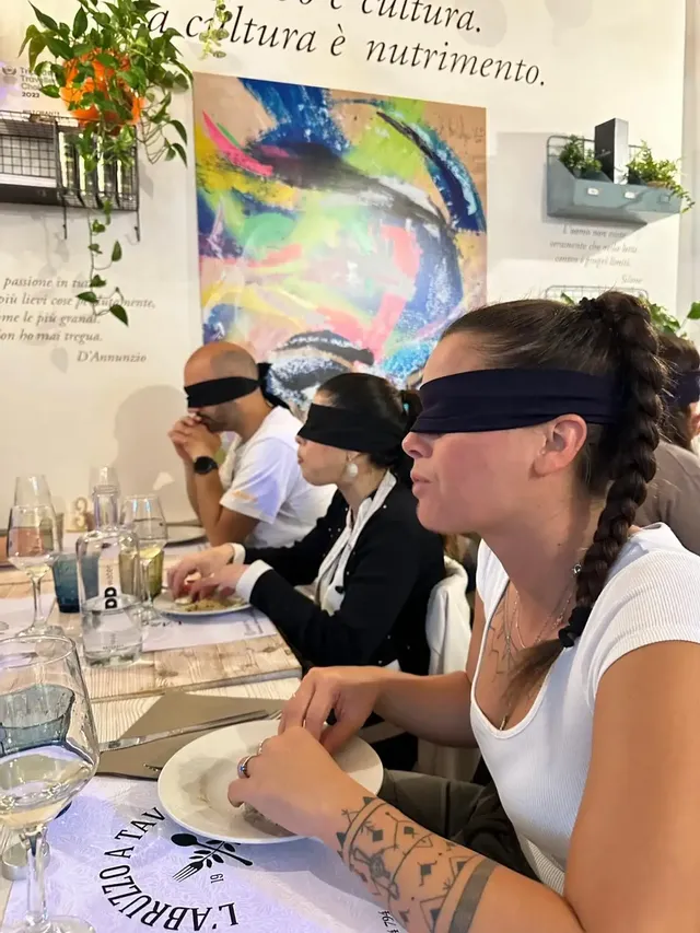 Cena Extra-sensoriale 