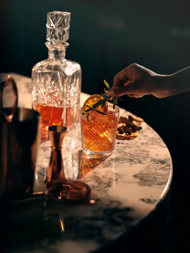 Friday Drinks & City Hopping