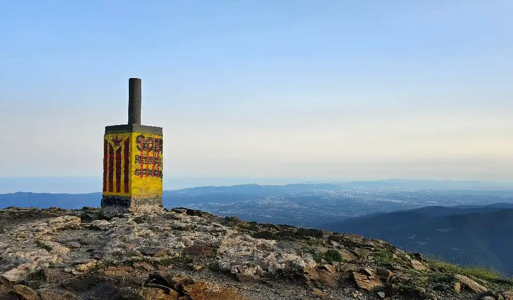Ruta al Turó de l'home i les Agudes