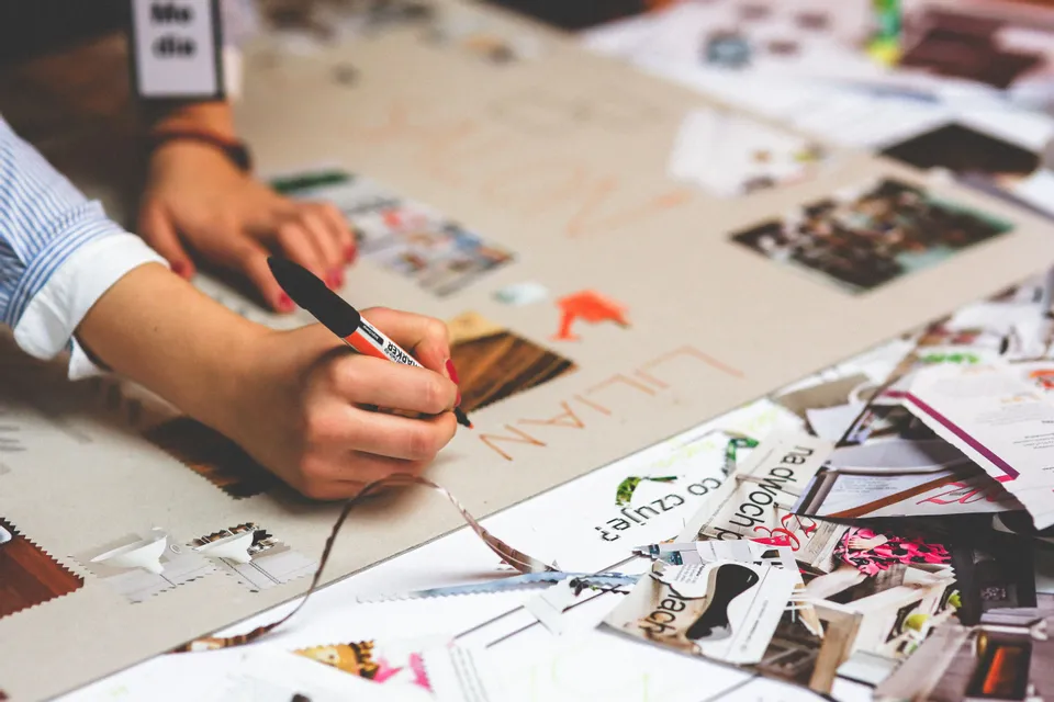 Collage & Chill: spezzasettimana creativo